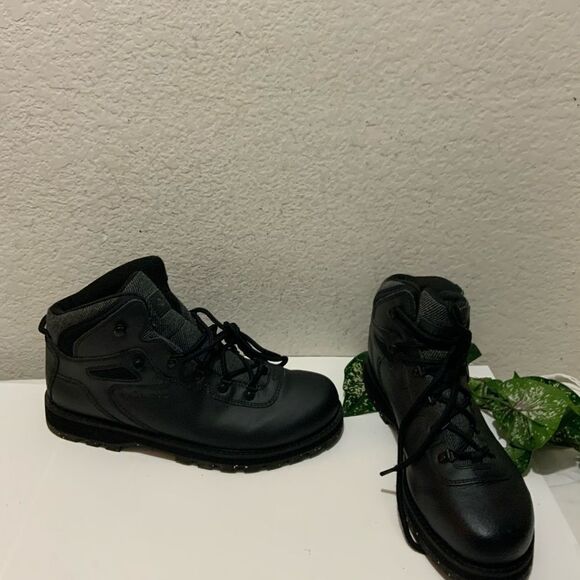 Columbia Men's Black Big Ridge Vibram Sole Hiker Boots Sz.11.5 - Picture 1 of 14